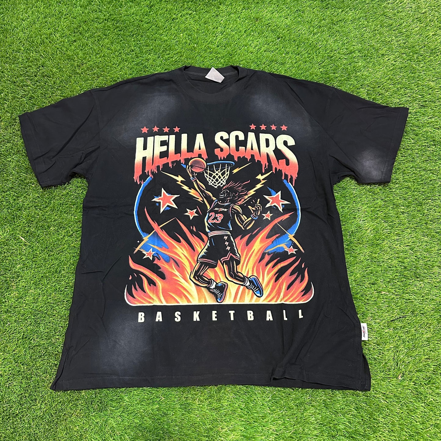 HELLA SCARS BASKETBALL TEE