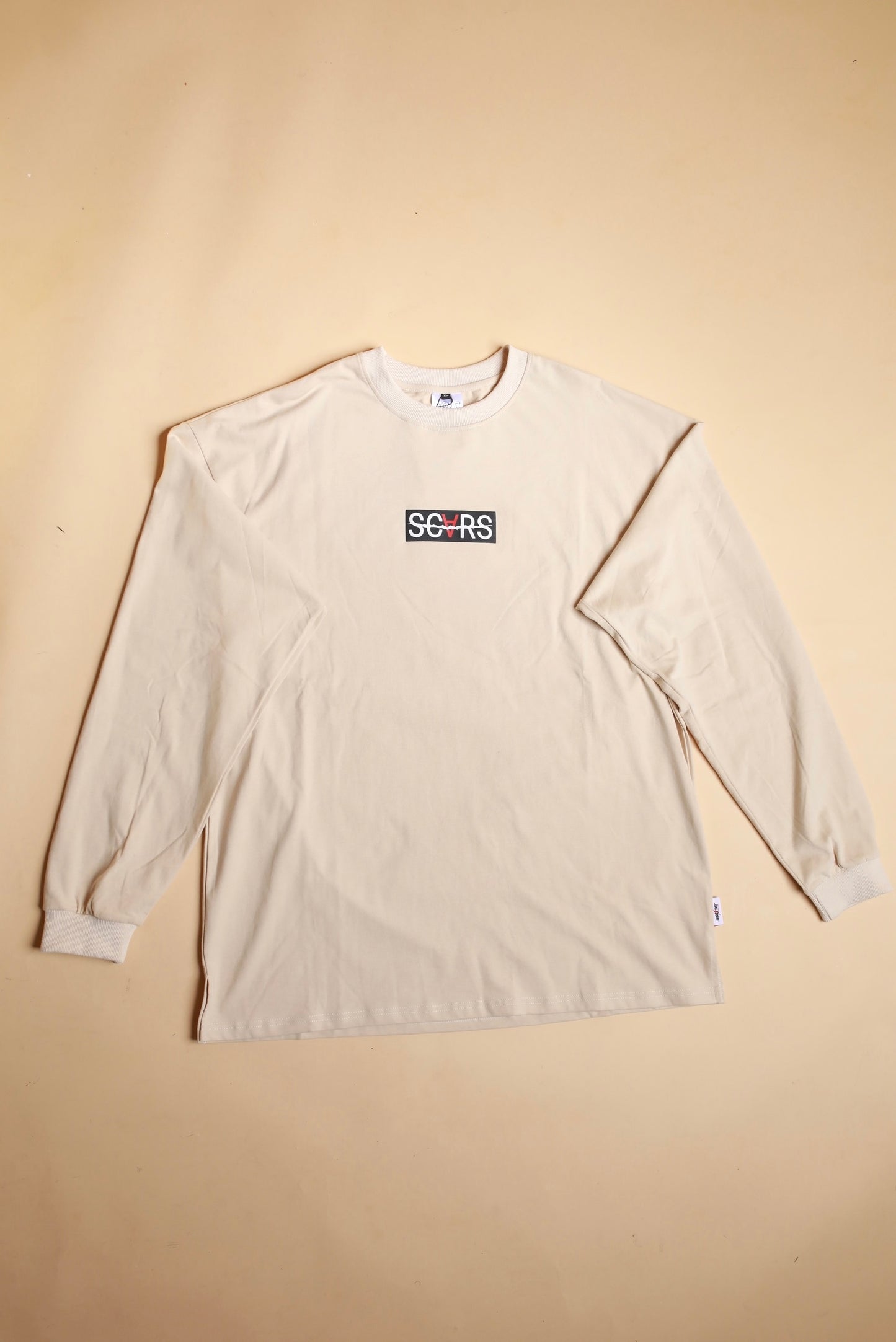 Hella Scars L/S Tee